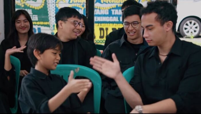 Film Tinggal Meninggal Umumkan Pemain, Kristo Immanuel Jadi Sutradara Sisipkan Sebuah Easter Egg Nama Aktris Lain