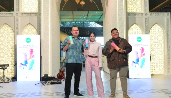 Maudy Ayunda Terkesima dengan Warna Baru Frank Green Dalam Gradien Collection