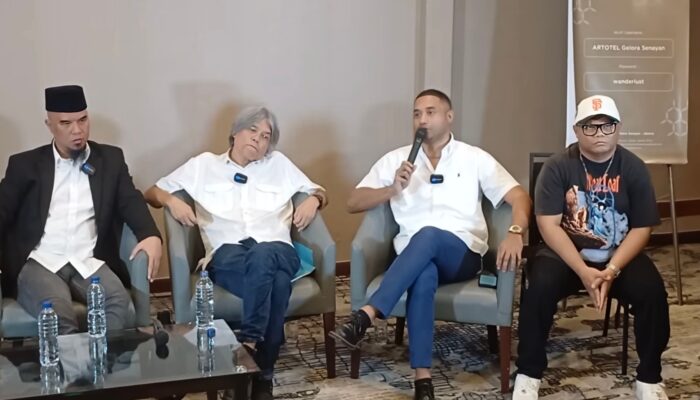 Rayen Pono Kecewa Ahmad Dhani Tak Netral dalam Kisruh Industri Musik