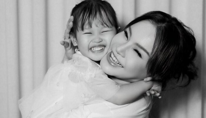 Rossa Umumkan Kehadiran Anak Perempuan Bernama Raina, Publik Ikut Haru