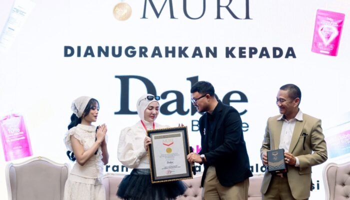 Dabe Beaute Cetak Rekor MURI, Bella Shofie Kumpulkan Hampir 400 Afiliator dan Hadirkan Fuji Berbagi Ilmu